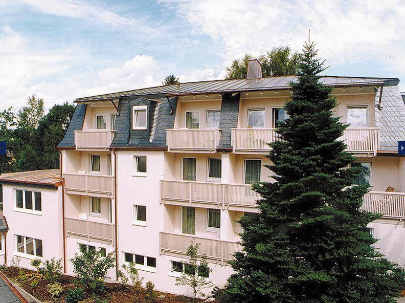Pension Zum Loewen, Parkplatz, Fruehstueck, Wlan, Zentral Bad Steben Exterior photo